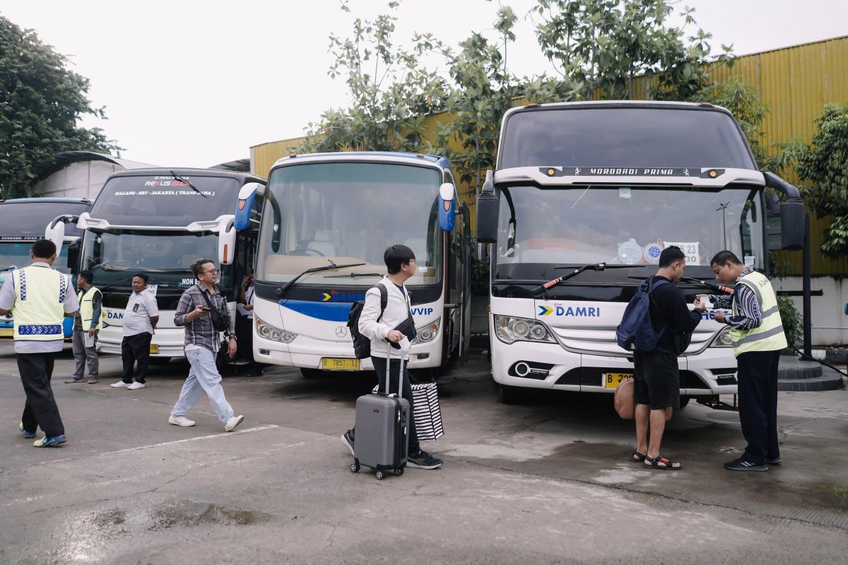 DAMRI layani 23.744 pelanggan pada momentum libur panjang