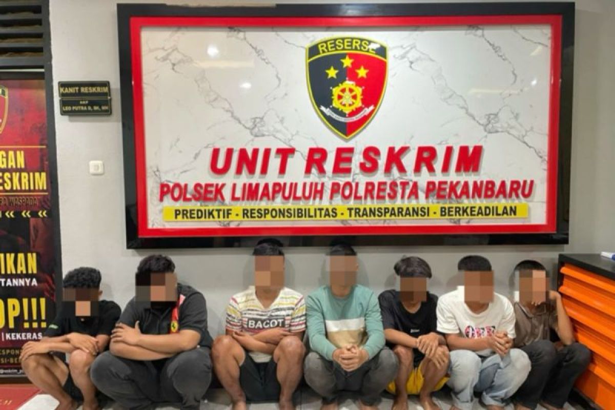 Polisi tangkap tujuh remaja bermotor bersenjata tajam