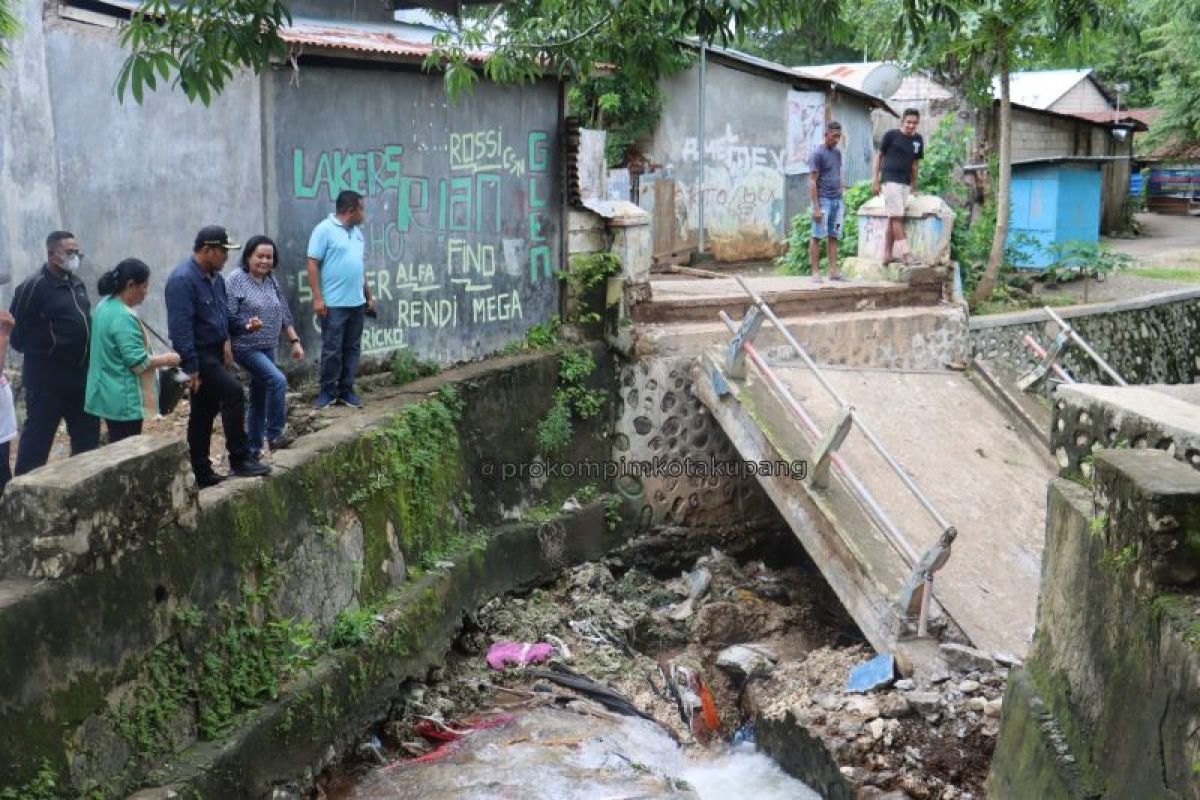 Pemkot Kupang alokasikan anggaran bangun kembali jembatan roboh