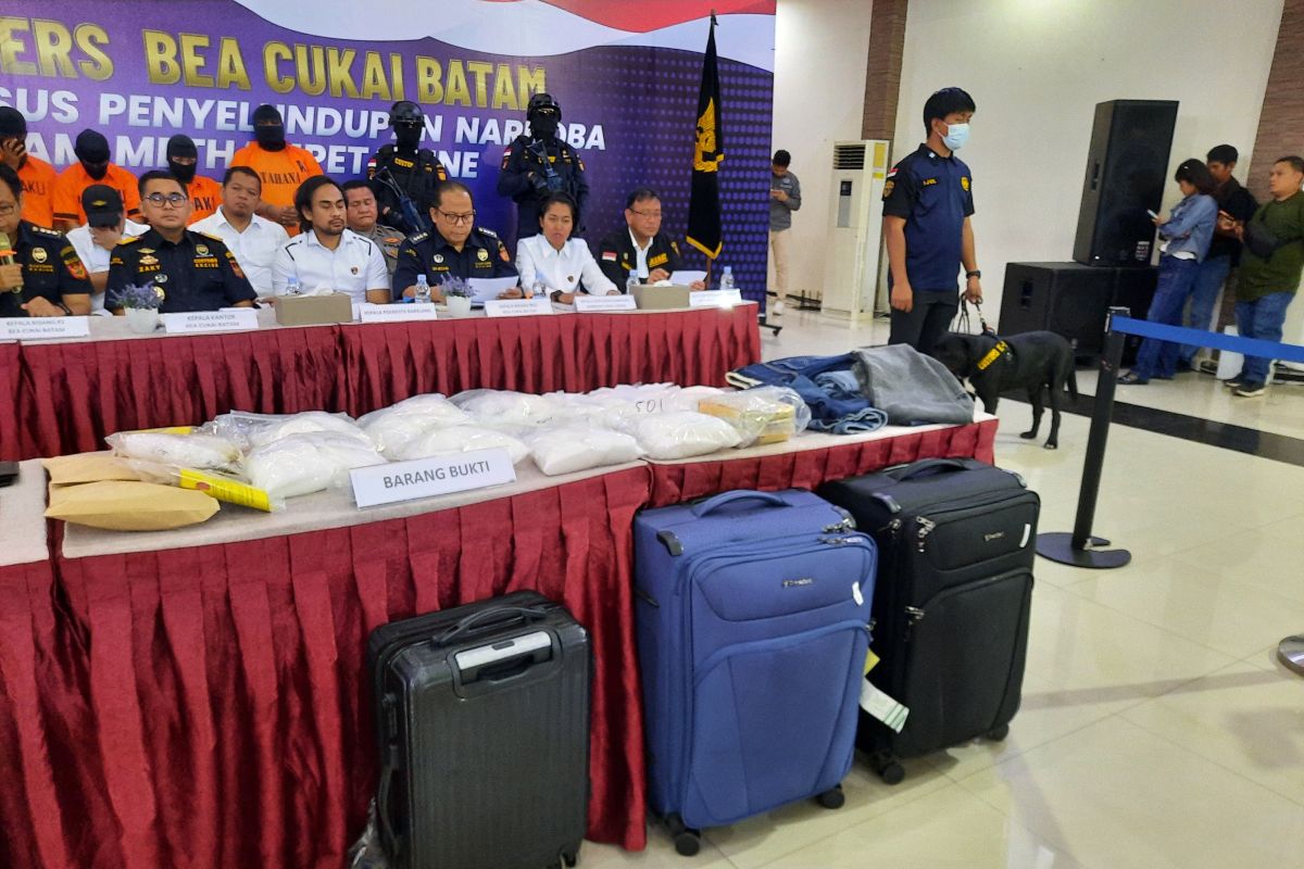 Bea Cukai Batam ungkap modus penyeludupan narkoba lewat bandara