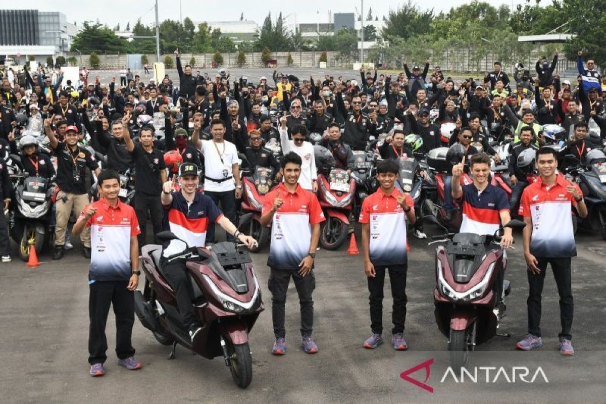 Joan Mir dan Luca Marini temui komunitas Honda di Bekasi