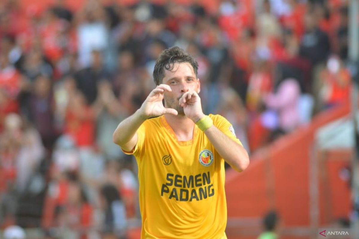 Liga1 - Semen Padang vs Malut United berakhir imbang 1-1