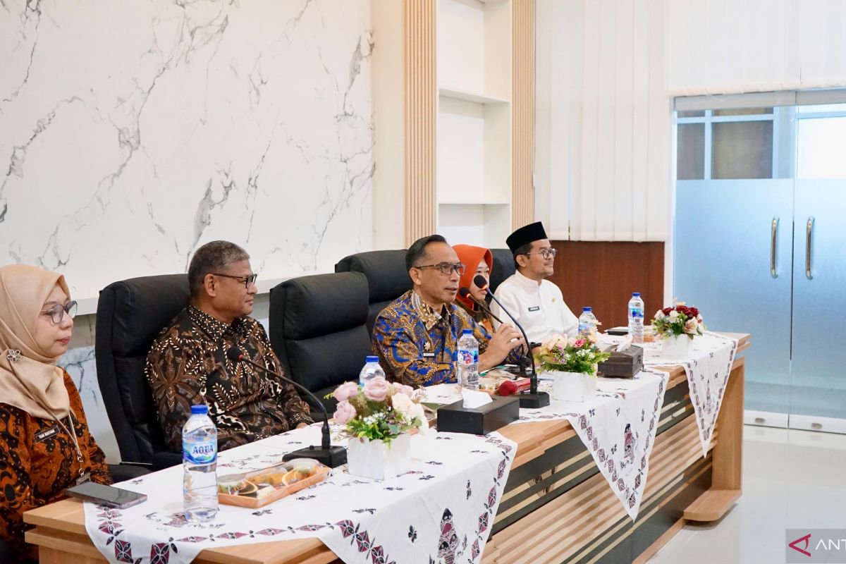 Pemkab Solok tingkatkan kualitas layanan kesehatan RSUD Arosuka