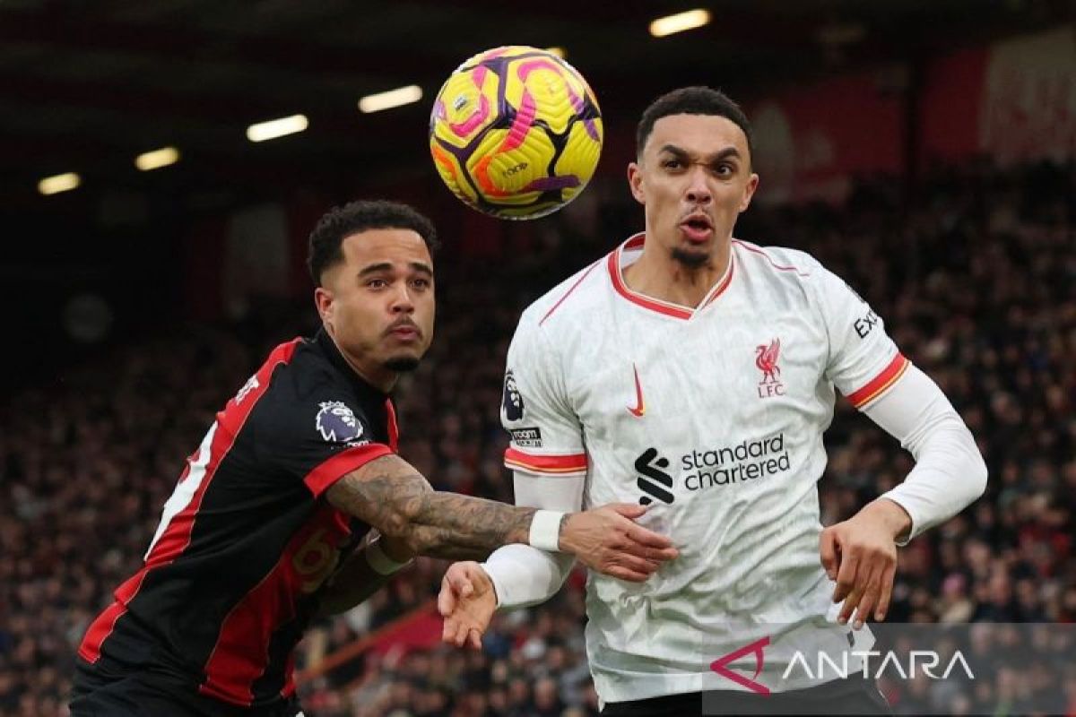 Liga Inggris setelah duo Manchester telan kekalahan