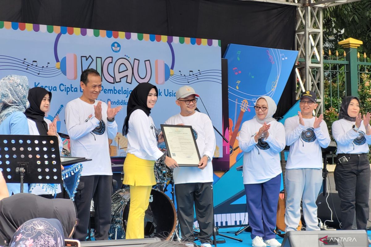 Minister encourages preservation of Indonesian children's songs