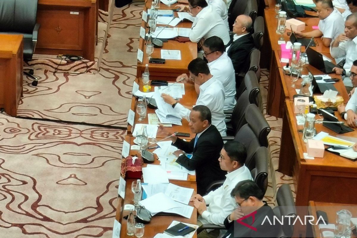 Menteri ESDM ungkap tiga pendekatan untuk meningkatkan lifting minyak