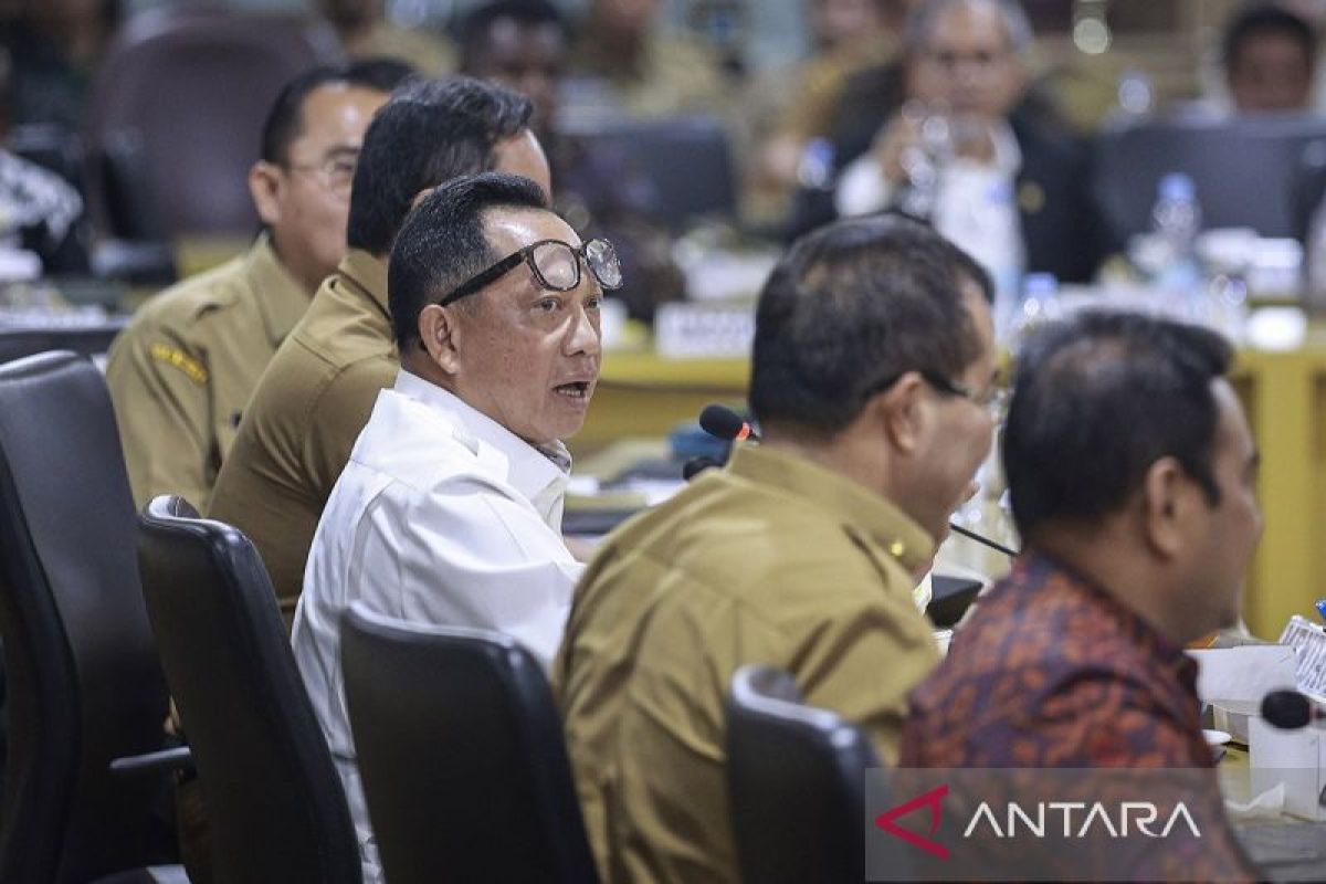 Mendagri: Anggaran MBG dari daerah digunakan untuk perbaikan sekolah