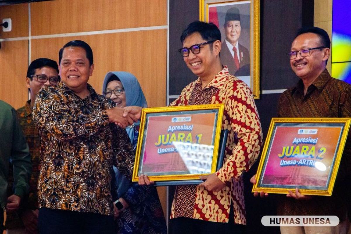 Unesa beri penghargaan kepada pemenang tiga pemeringkatan dunia