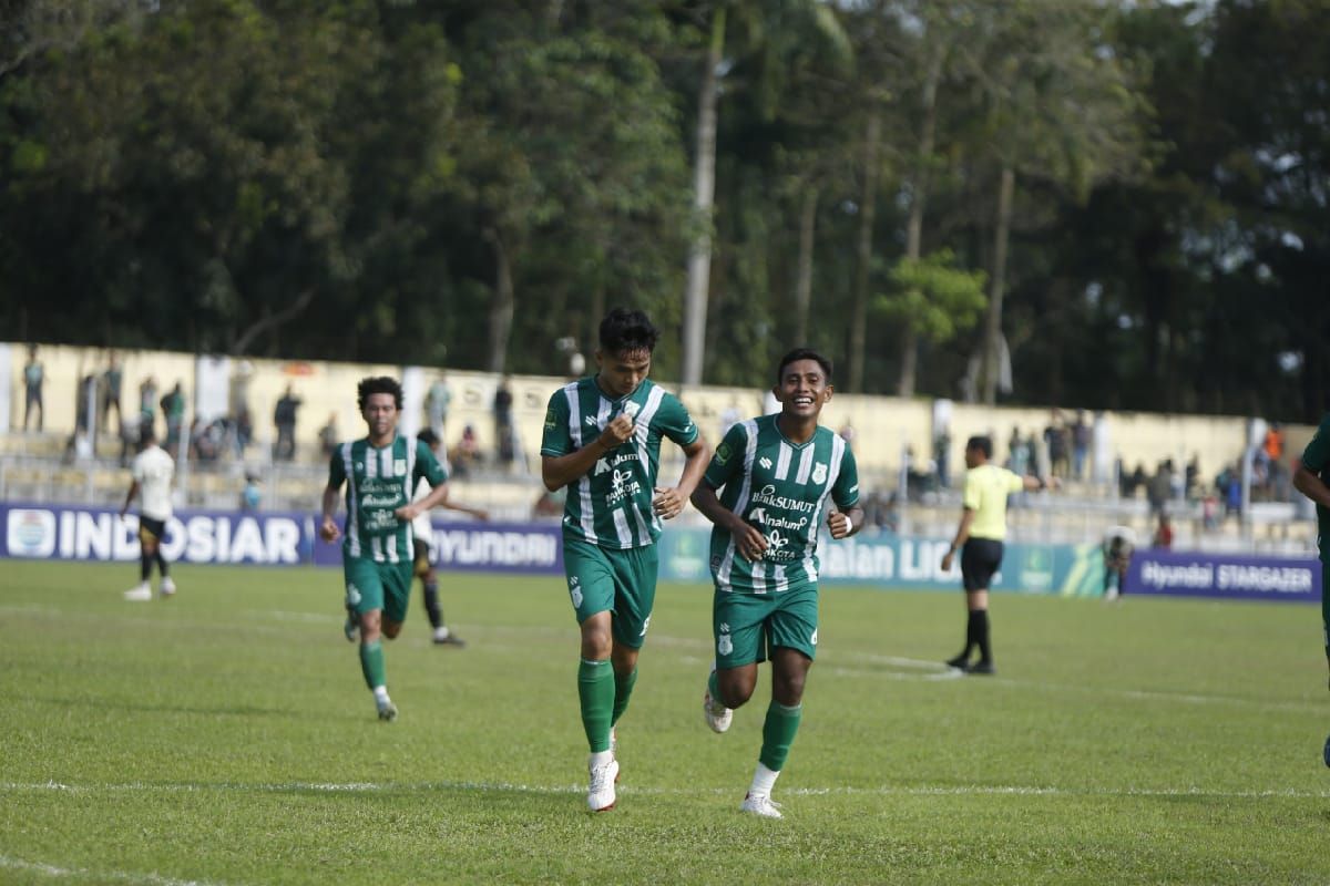 Kemenangan PSMS harga diri sebuah klub besar, kata suporter