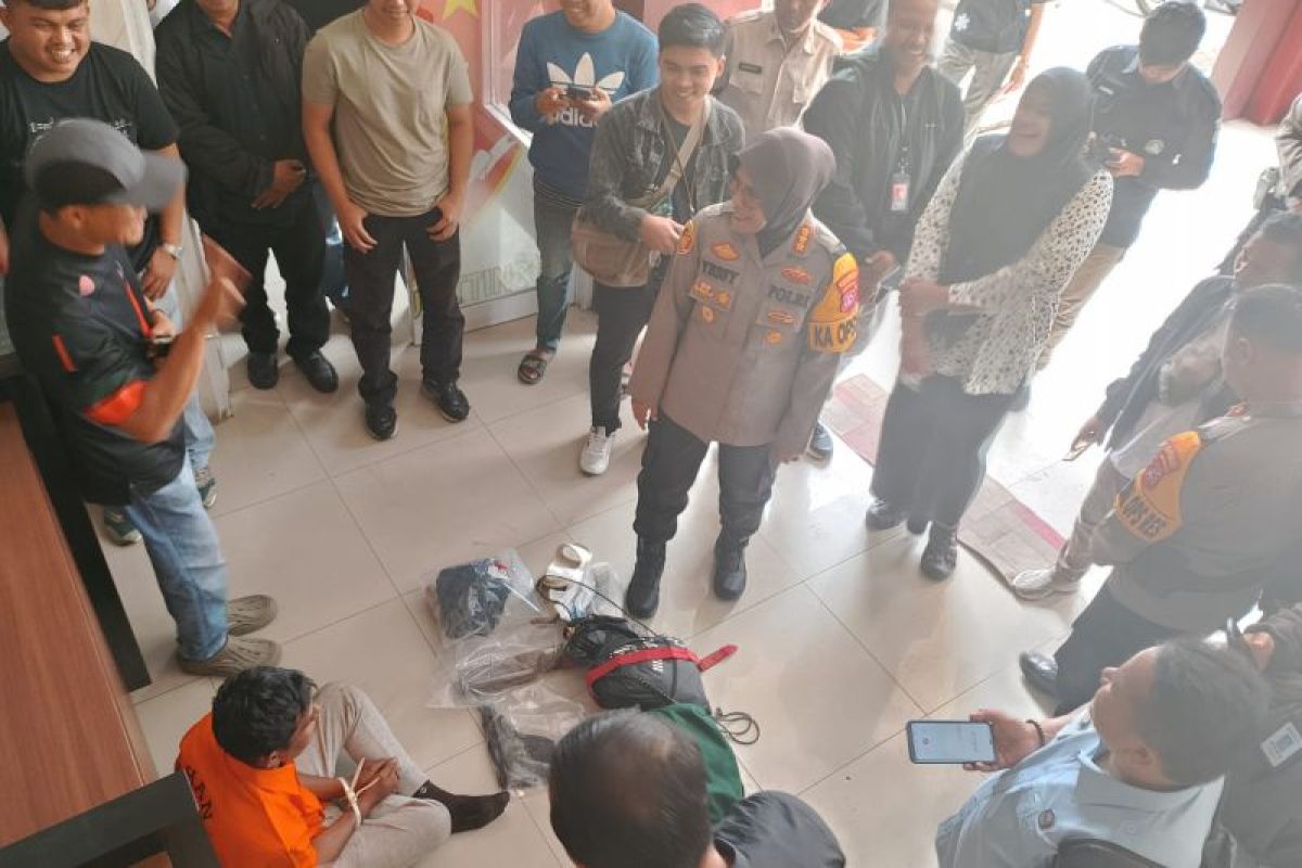 Perampas motor seorang lansia di Bukitinggi ditangkap saat ngaso di teras mesjid