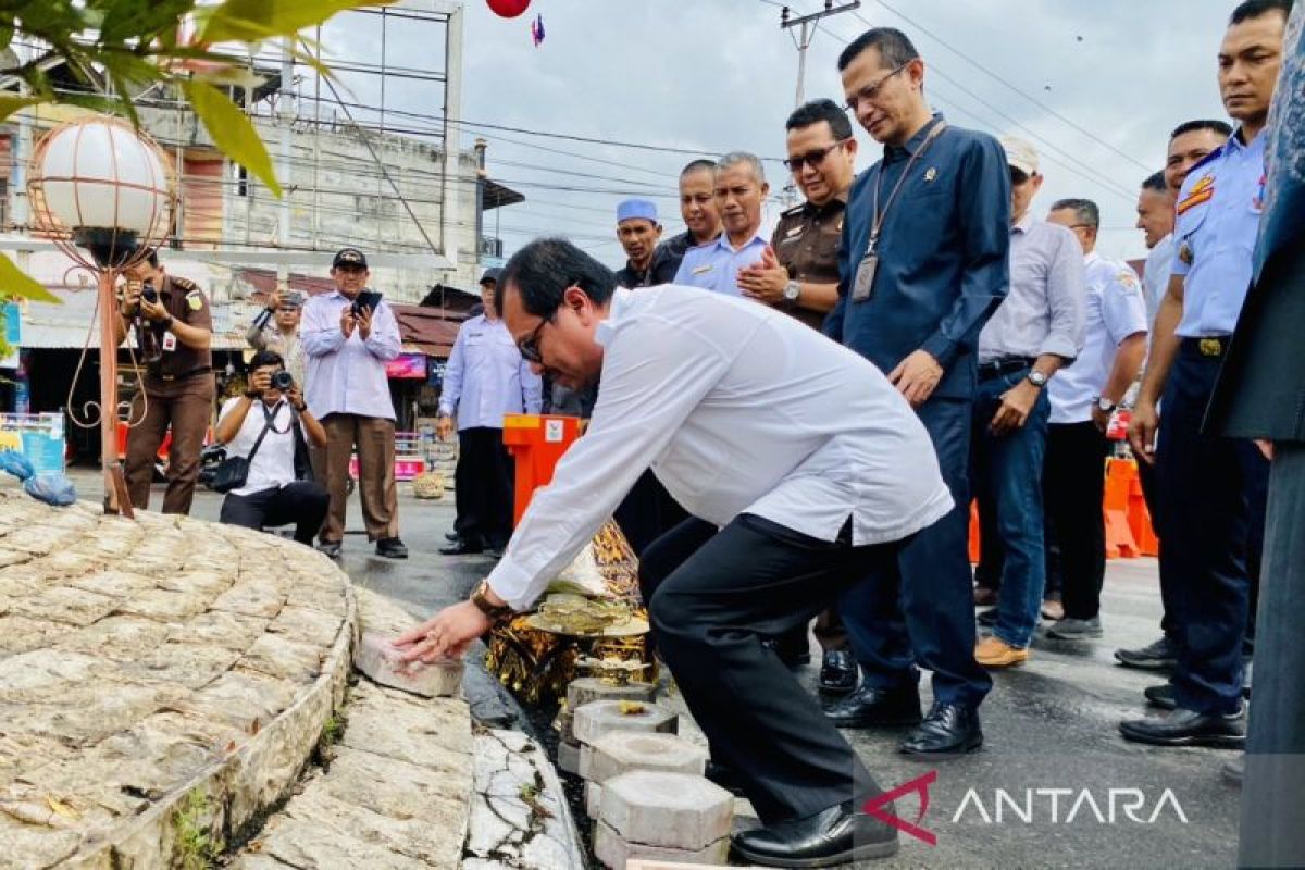 Pemkab Aceh Barat revitalisasi Tugu Pelor senilai Rp1,7 M dari CSR