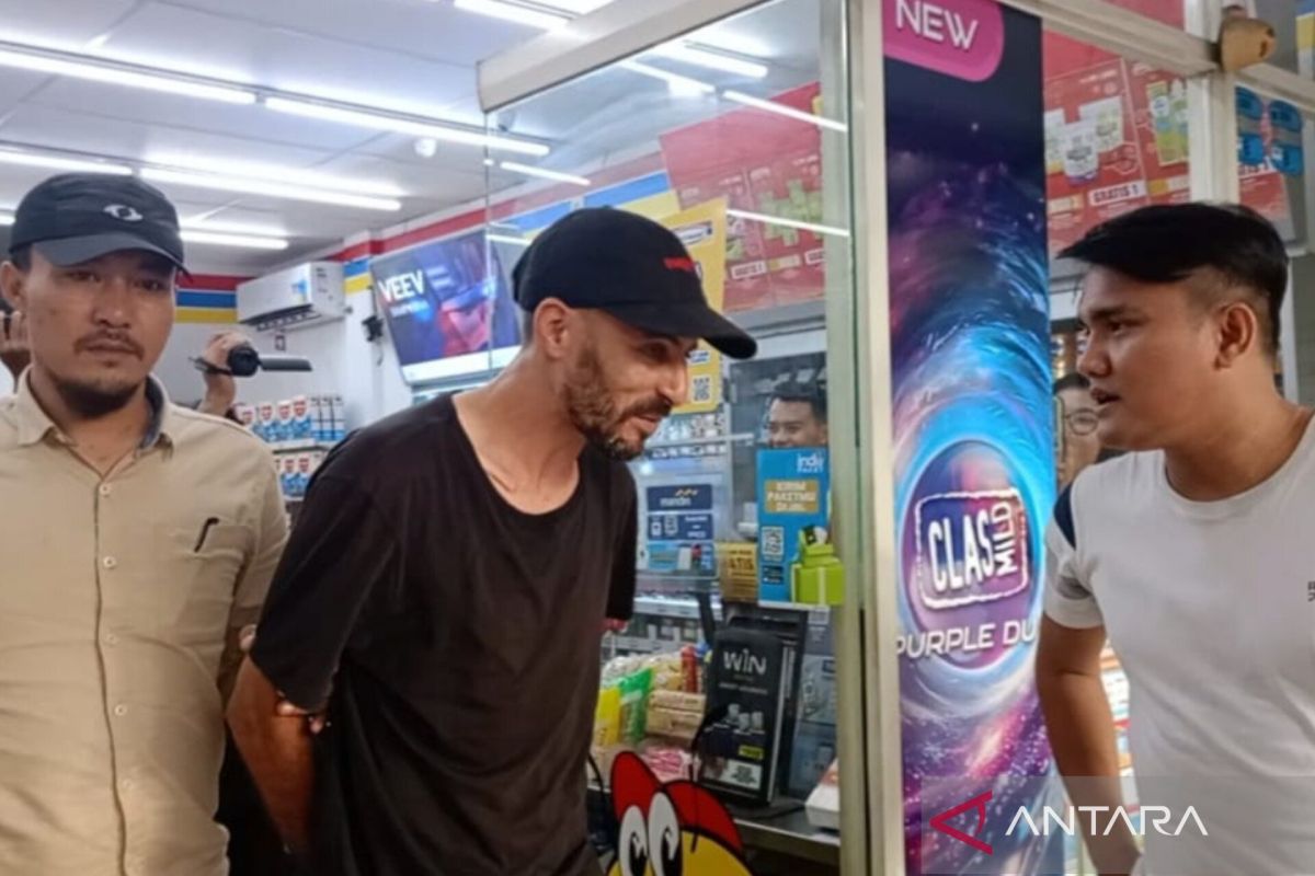 Seorang WNA ditangkap usai mencuri di 5 minimarket Jaktim dalam sehari