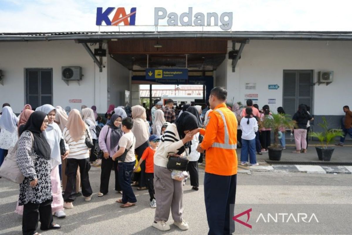 Minat meningkat, jumlah penumpang KA di Sumbar naik 15 persen