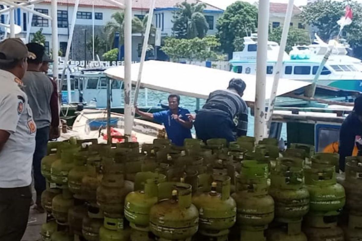 Stok elpiji 3 kg di Pulau Panggang dipastikan aman