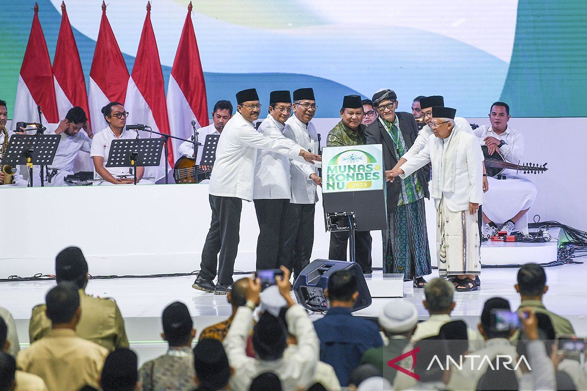 Wapres dampingi Presiden turut hadiri peringatan Harlah Ke-102 NU