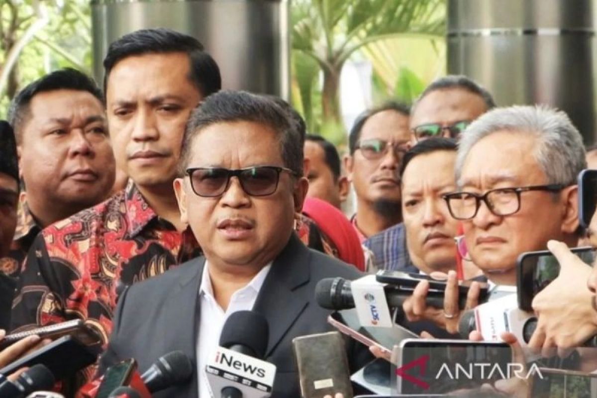 Ahli hukum sebut pimpinan KPK tak berwenang tetapkan tersangka