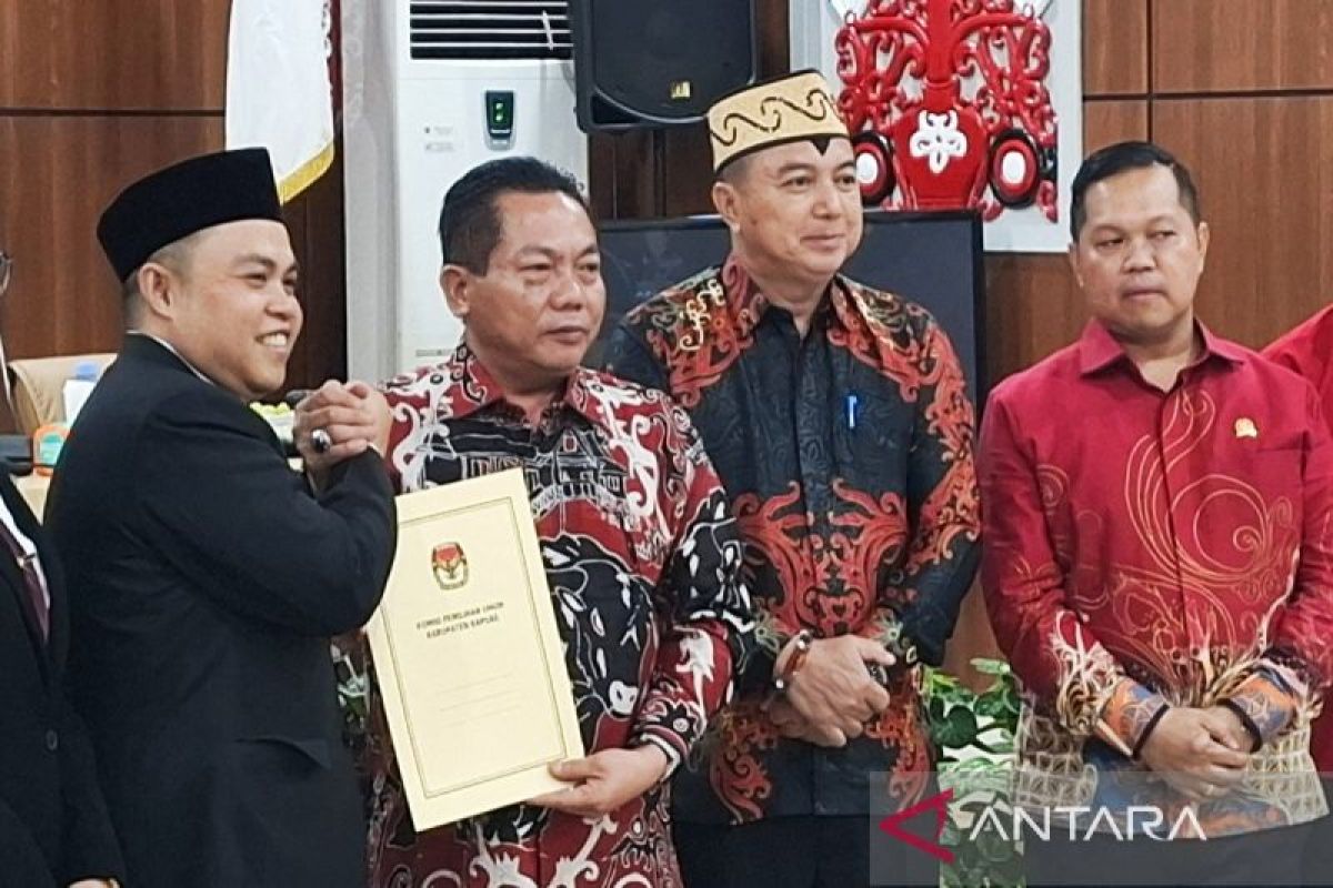 Wiyatno-Dodo ditetapkan sebagai Bupati dan Wakil Bupati Kapuas terpilih