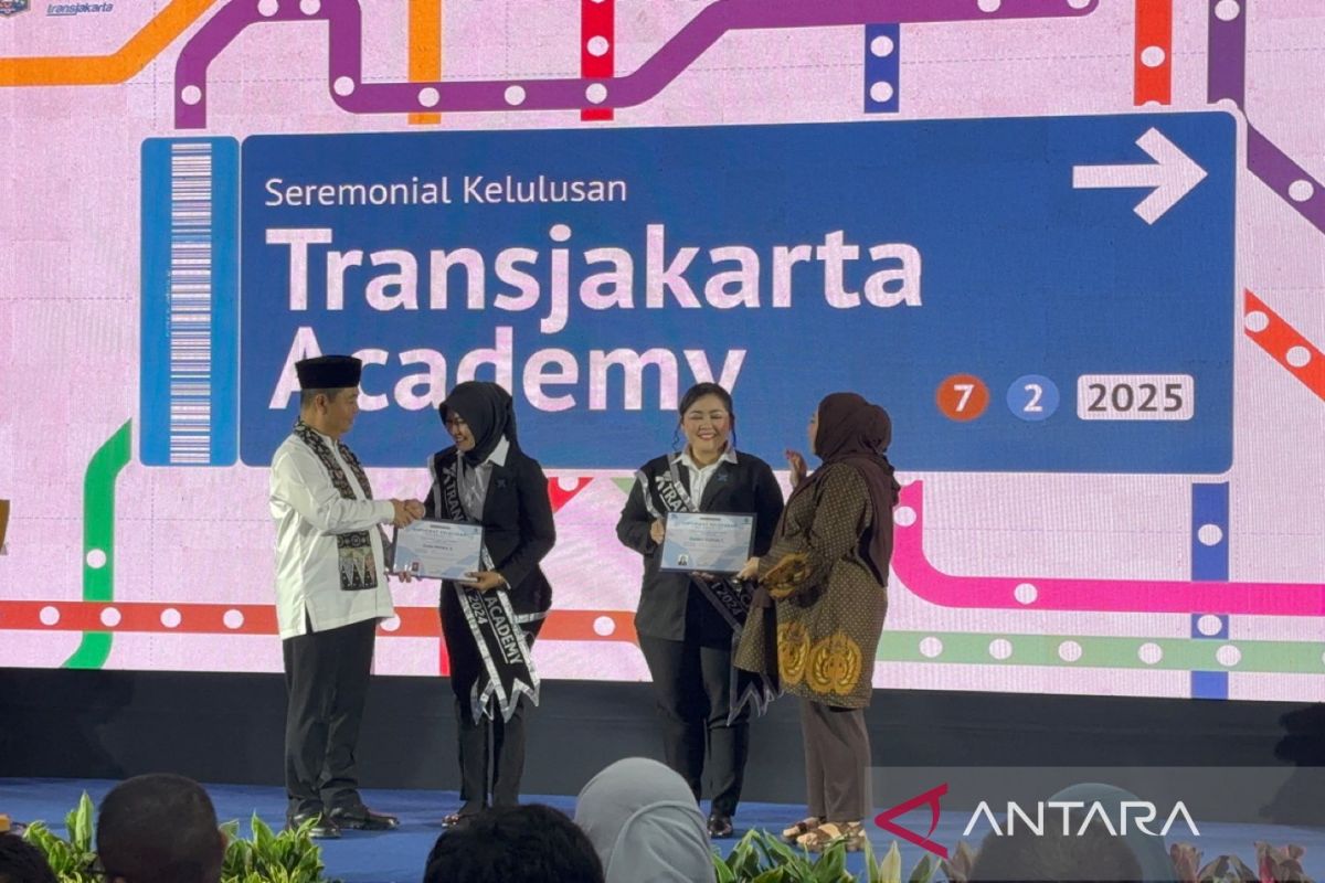 Sebanyak 19 peserta didik Transjakarta Academy dinyatakan lulus