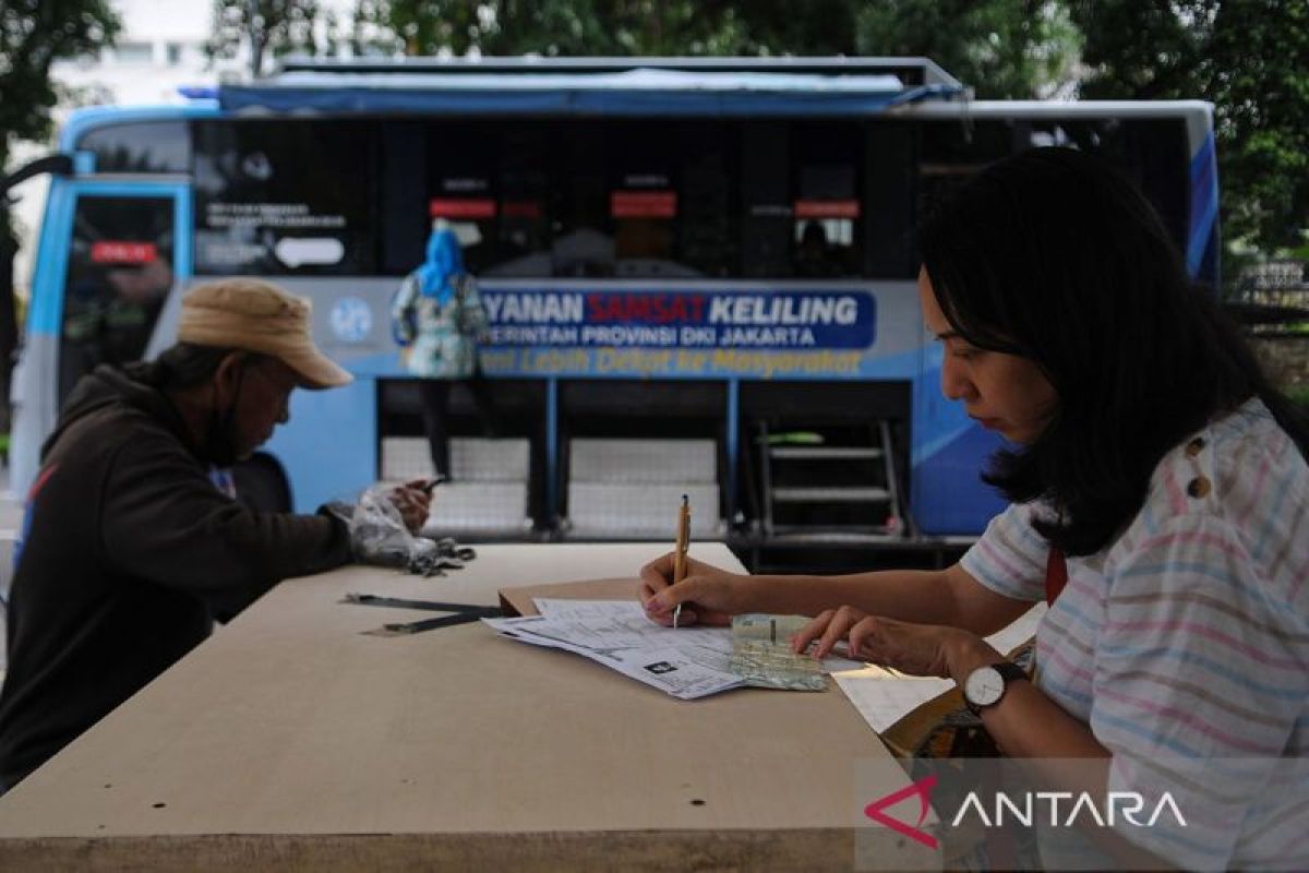 Samsat Keliling hadir di 14 lokasi Jadetabek pada Selasa