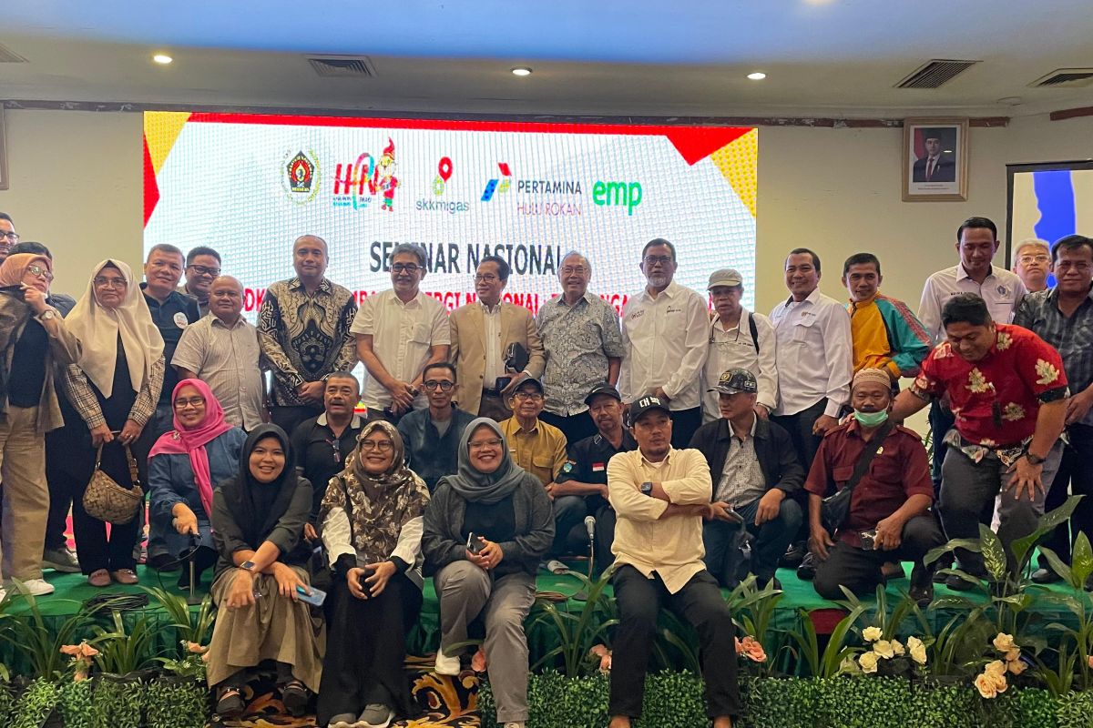 Seminar nasional swasembada energi dalam momen HPN di Riau