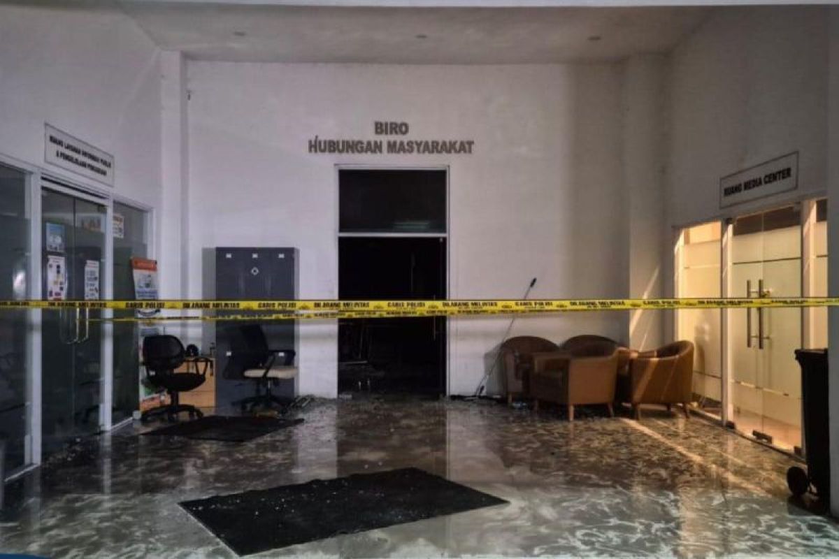 ATR Minister Wahid assures fire at his office purely accidental