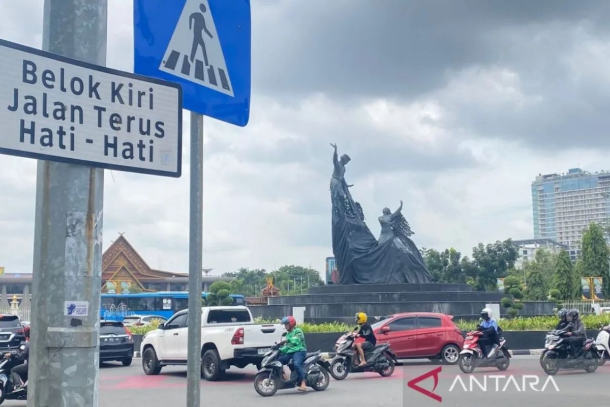 Polisi bekuk pencuri lempengan tembaga Tugu Zapin di Pekanbaru