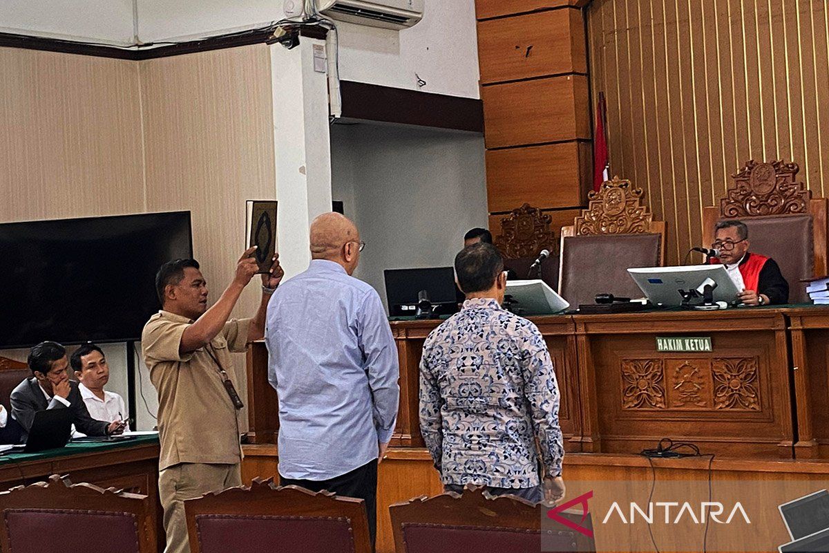 Empat ahli KPK hadiri sidang gugatan praperadilan Hasto Kristiyanto
