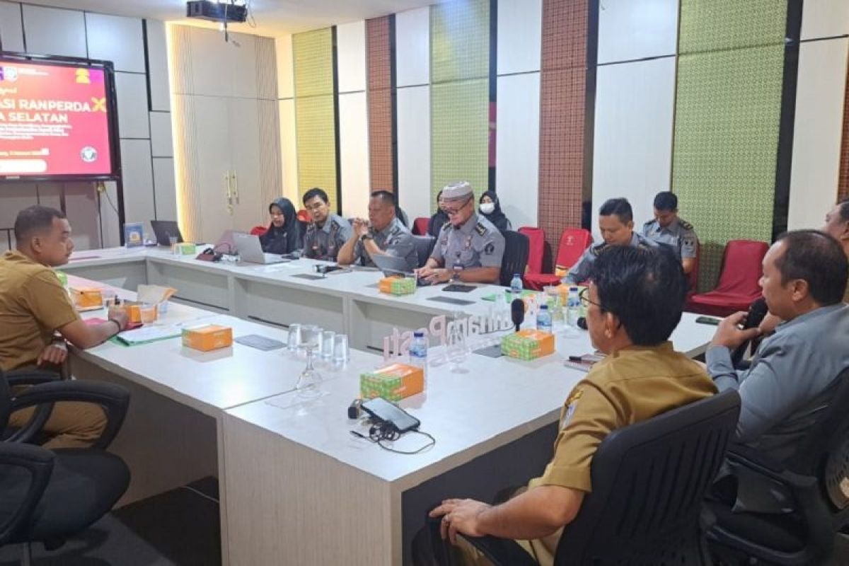 Kemenkum Babel mengharmonisasikan tiga ranperda Bangka Selatan
