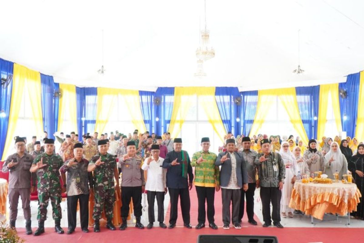 Pj Bupati Langkat Isra Mikraj memontum spritual peningkatan ibadah