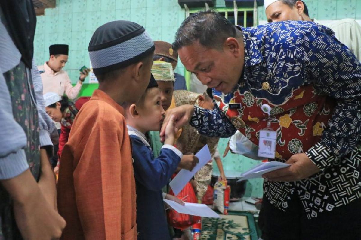 Malam Nisfu Syaban momen perkuat kepedulian sosial