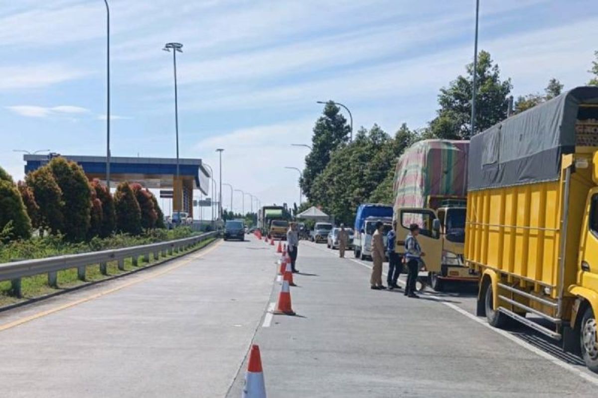 Dishub masifkan operasi kendaraan lebihi muatan di ruas tol