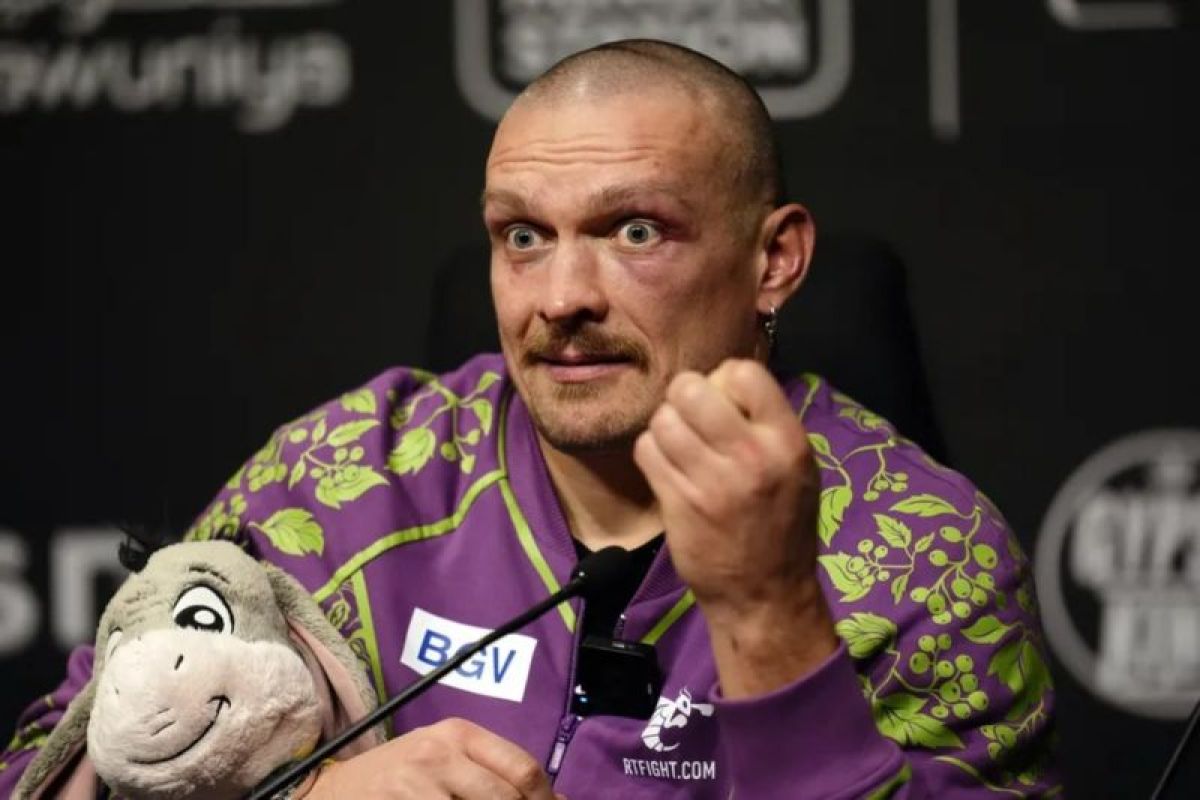 Oleksandr Usyk terbuka untuk pertarungan lawan juara UFC Alex Pereira