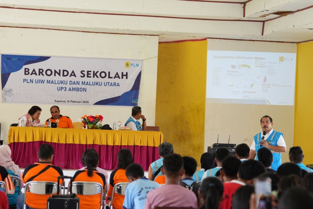PLN Maluku  edukasi ketenagalistrikan bagi siswa SMA di Maluku Tengah
