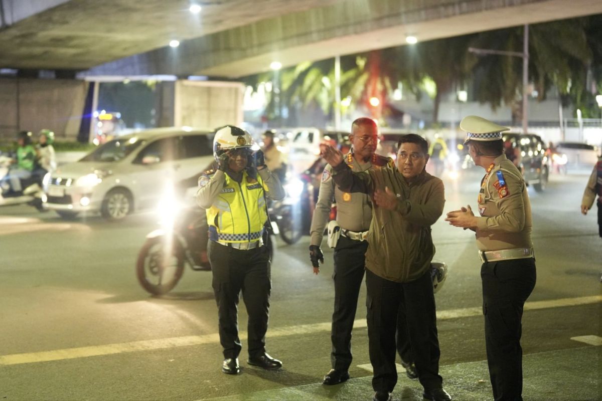 Kapolda Metro Jaya tinjau langsung kerja Tim Urai Kemacetan