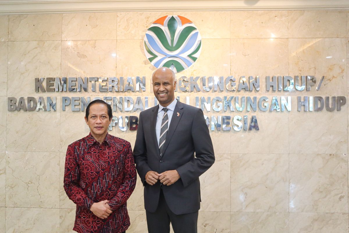 Indonesia, Canada explore collaboration on blue carbon management