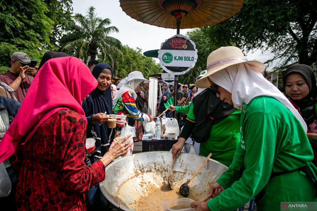 Festival jenang digelar pada perayaan ulang tahun Kota Solo