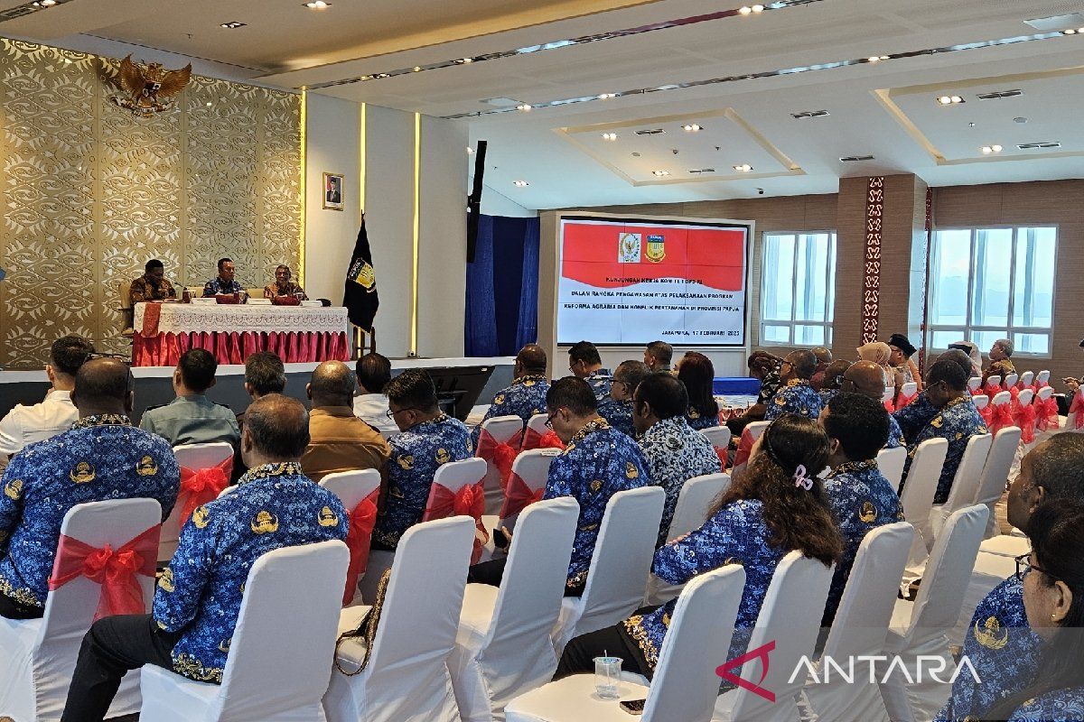 Pj Gubernur Papua harap adanya perundang-undangan terkait tanah adat