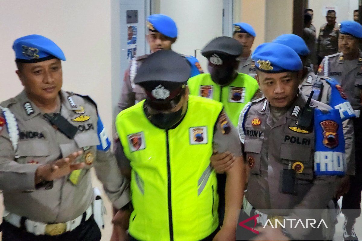 Dua anggota Polrestabes Semarang didemosi akibat kasus pemerasan