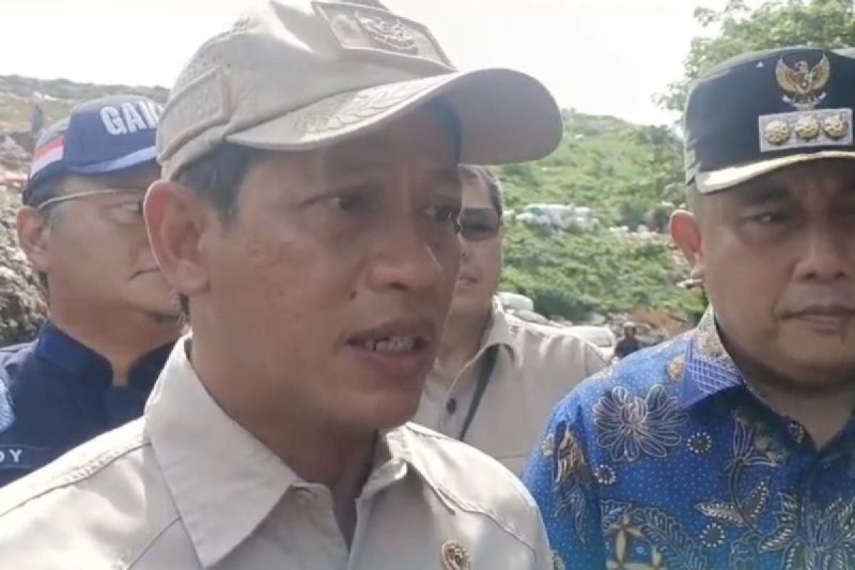 Menteri LH Hanif Faisol ingatkan urgensi upaya pengelolaan sampah di Jakarta