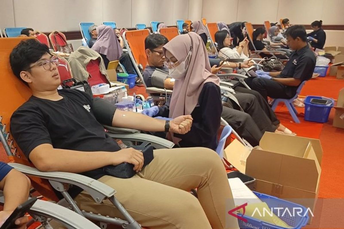 Lampaui target, donor darah massal KDD RAPP kumpulkan 1.218 kantong