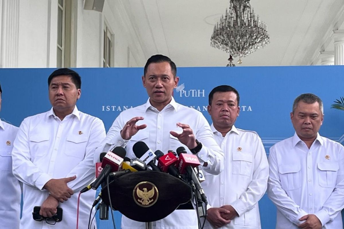 Prabowo focusing on building infra in Papua's new provinces