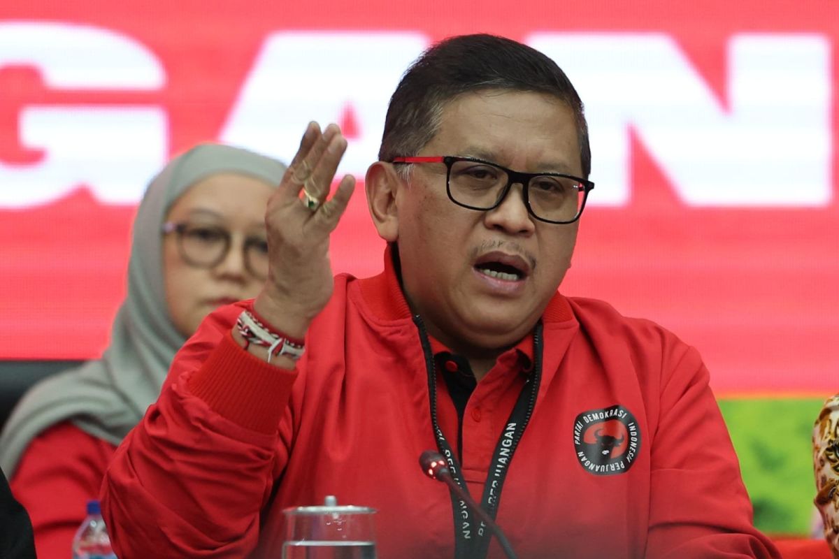 KPK memanggil Hasto Kristiyanto sebagai tersangka