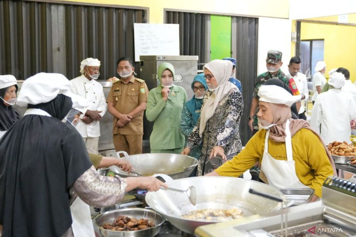 Sabang mulai distribusikan makan bergizi gratis ke sekolah