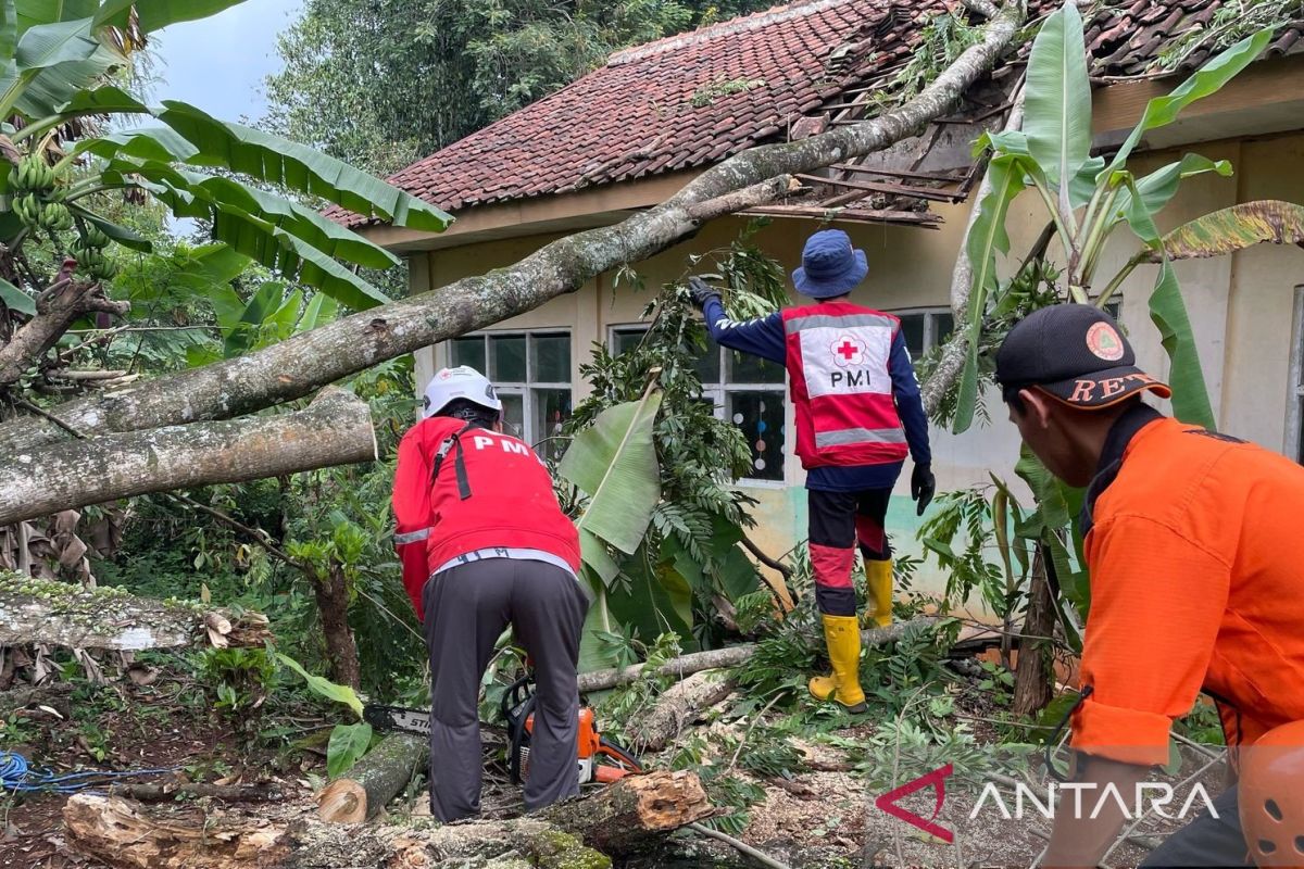 BPBD Cianjur tingkatkan pengawasan antisipasi bencana alam