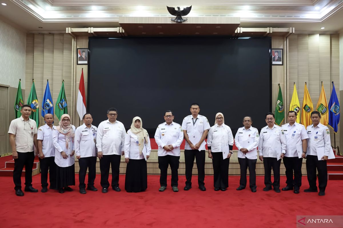 Pj Gubernur Banten rotasi kepala OPD jelang pelantikan Andra-Dimyati