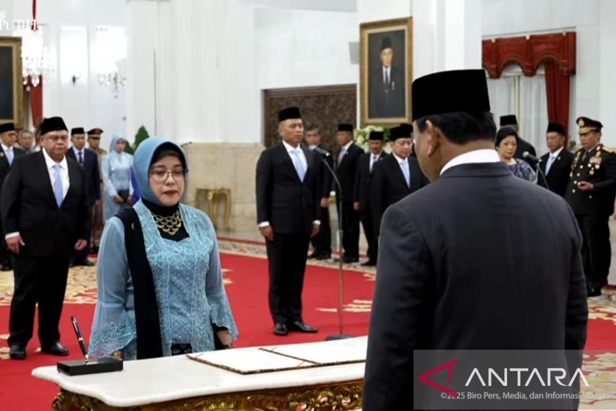 Presiden RI lantik Amalia Adininggar-Sonny jadi Kepala dan Wakil BPS