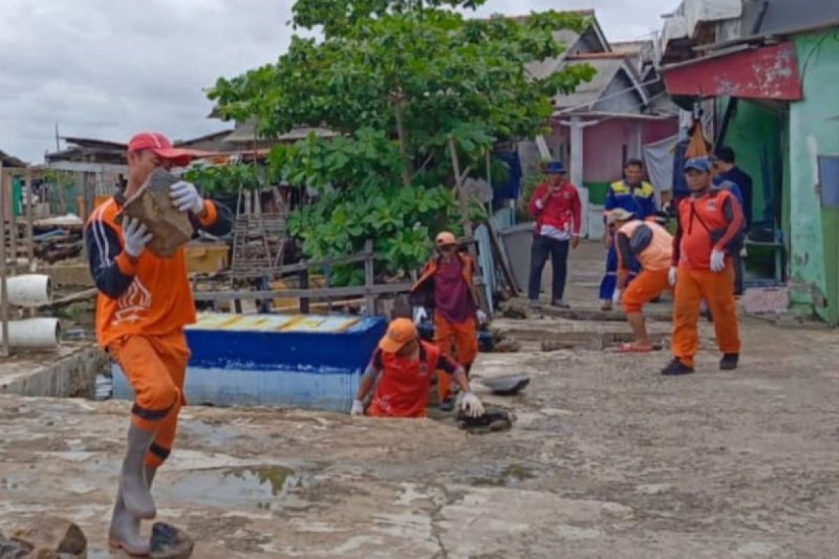 Kepulauan Seribu perbaiki jalan rusak menuju fasilitas kesehatan