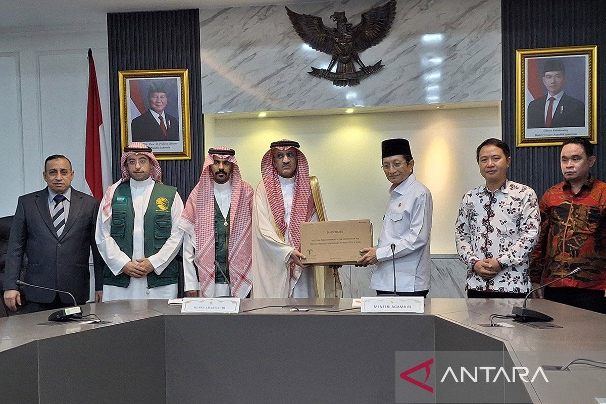 Menag RI terima 100 ton kurma dari Saudi untuk masyarakat Indonesia