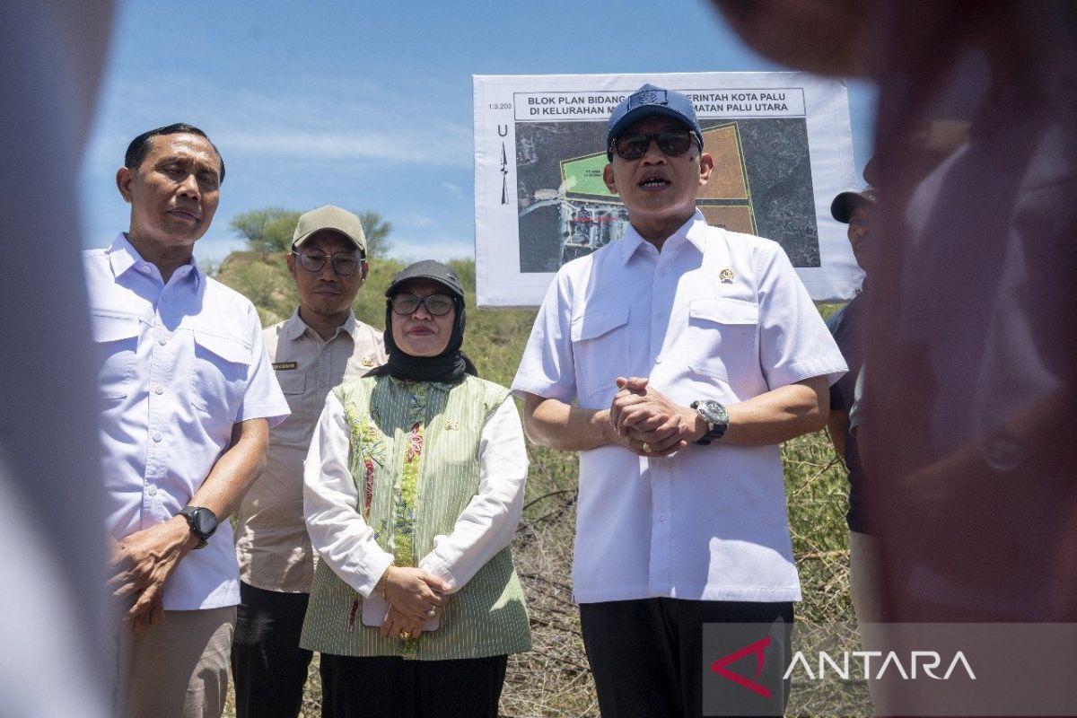 Menteri PPMI terima hibah lahan pembangunan BLK Luar Negeri di Palu