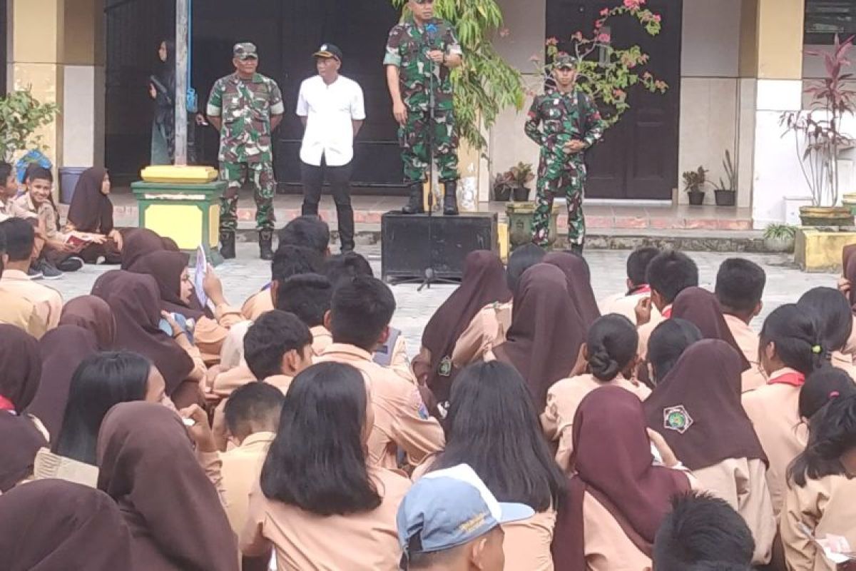 Satgas TMMD ke 123 Kodim Tarakan Sosialisasikan Rekrutmen TNI